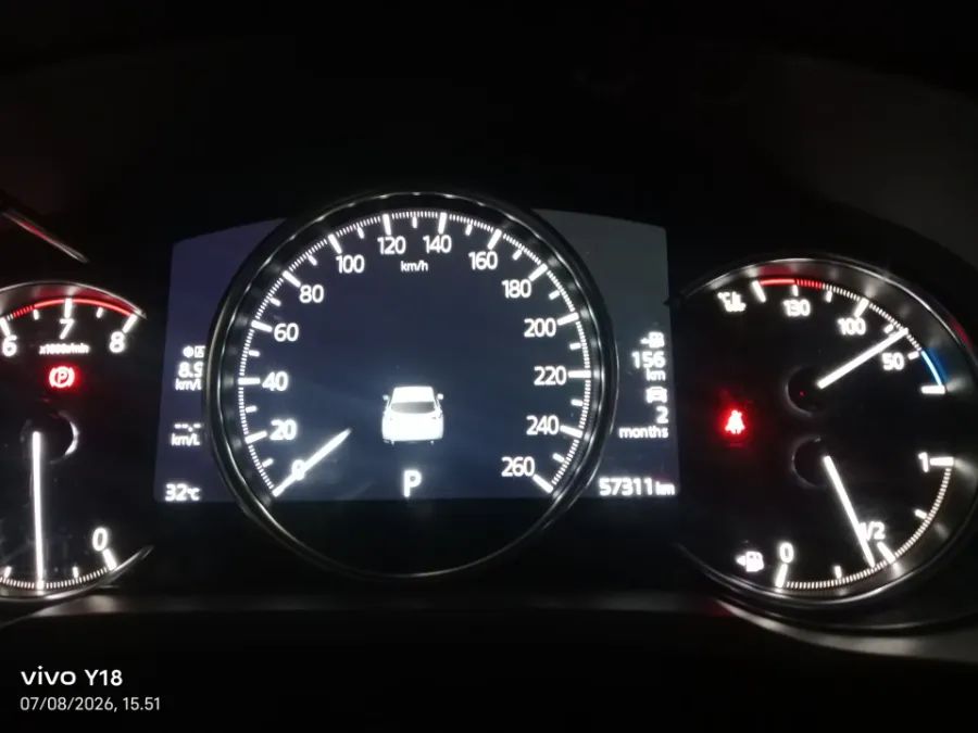 Foto Mobil Bekas Odometer Mazda CX-5 2.0 tahun 2021