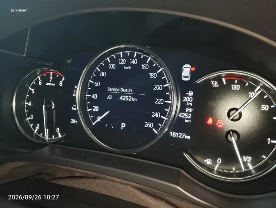 Foto Mobil Bekas Odometer Mazda CX-5 2.0 tahun 2022