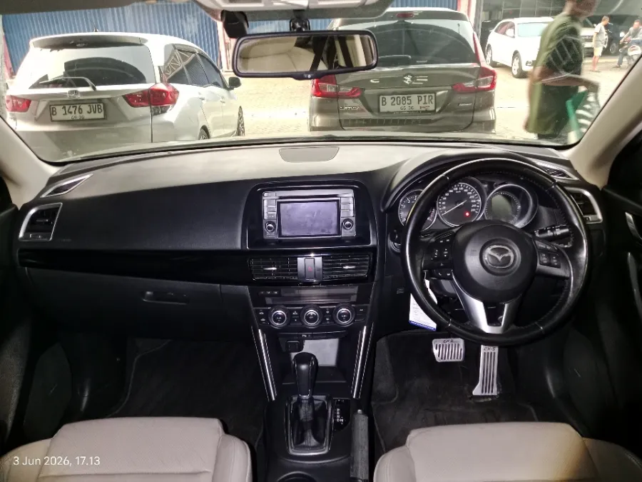 Foto Mobil Bekas Dashboard Mazda CX-5 2.5 tahun 2014