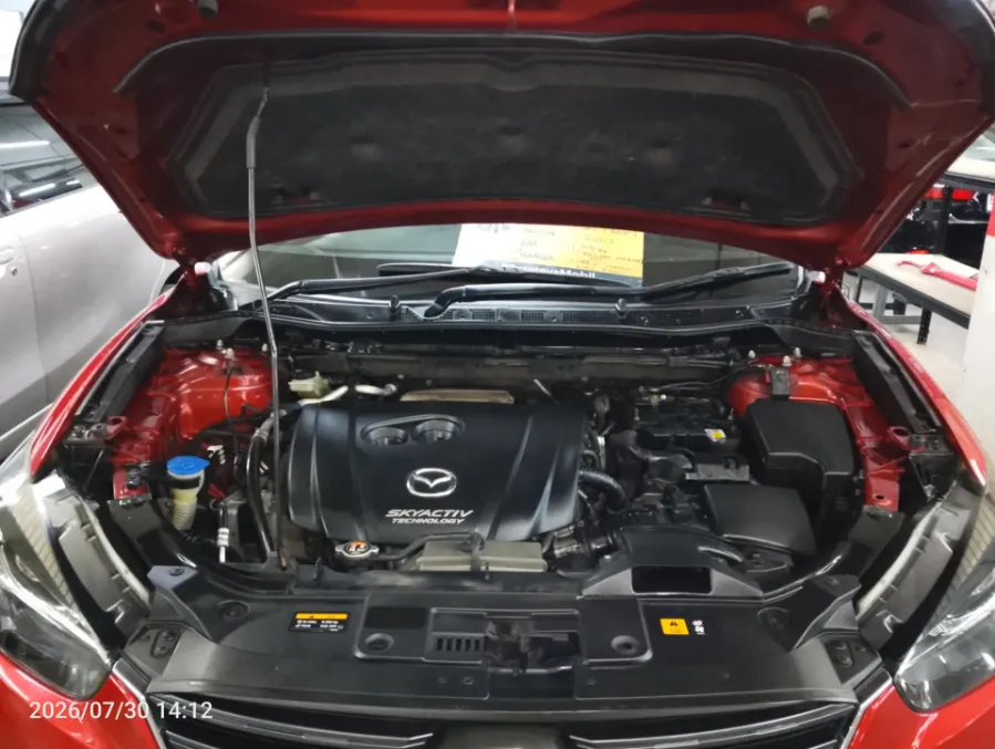 Foto Mobil Bekas Mesin Mazda CX-5 2.5 tahun 2017