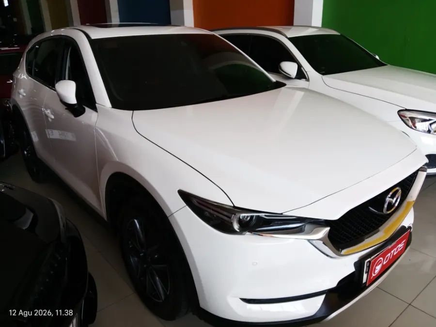 Foto Mobil Bekas Kanan Depan Mazda CX-5 2.5 tahun 2018