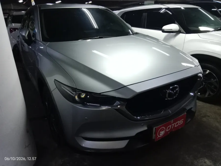 Foto Mobil Bekas Kanan Depan Mazda CX-5 2.5 tahun 2018