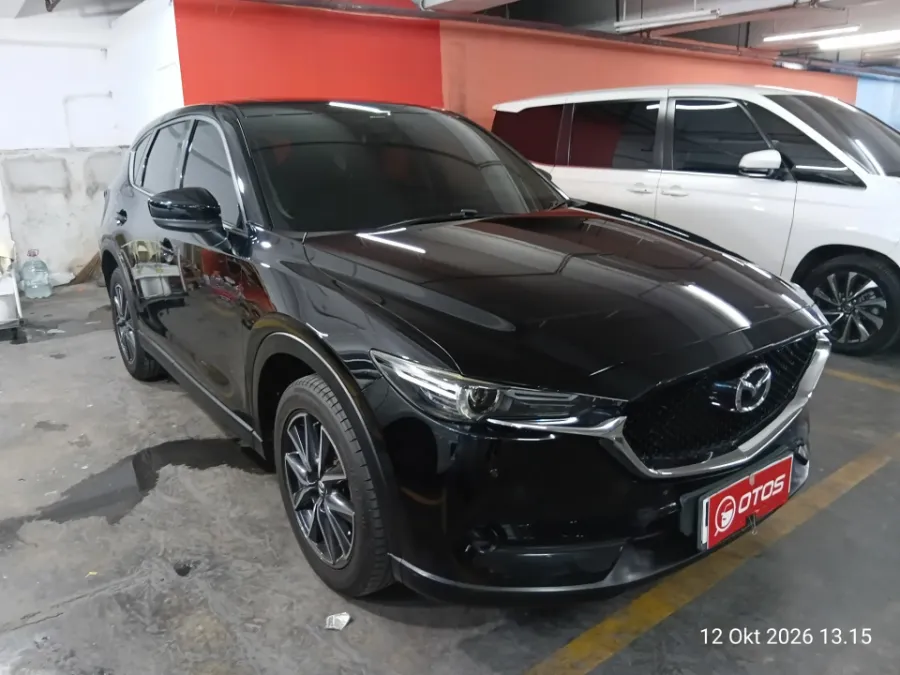 Foto Mobil Bekas Kanan Depan Mazda CX-5 2.5 tahun 2018