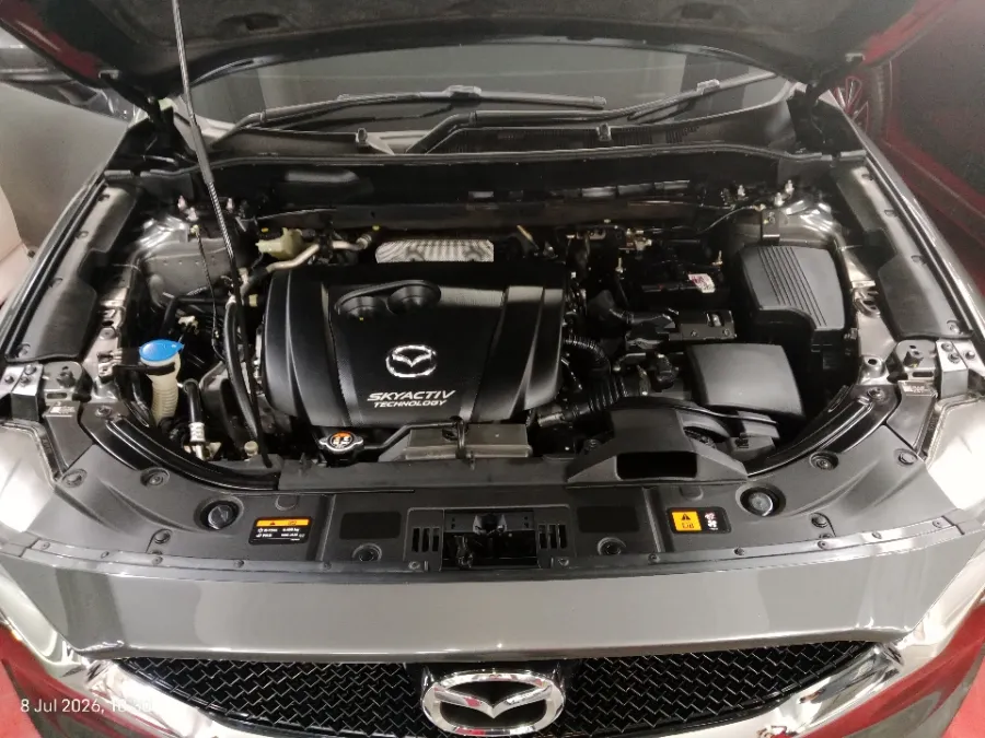 Foto Mobil Bekas Mesin Mazda CX-5 2.5 tahun 2018