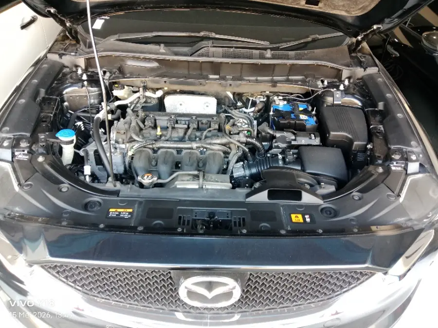 Foto Mobil Bekas Mesin Mazda CX-5 2.5 tahun 2018