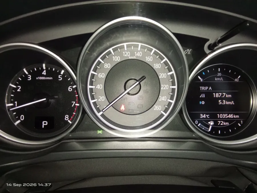 Foto Mobil Bekas Odometer Mazda CX-5 2.5 tahun 2018