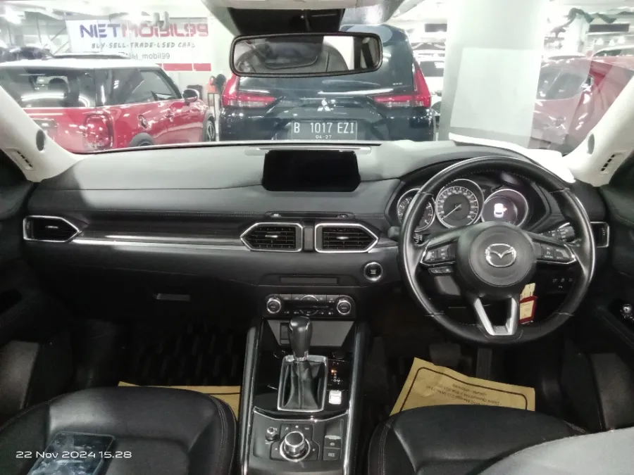 Foto Mobil Bekas Dashboard Mazda CX-5 2.5 tahun 2019