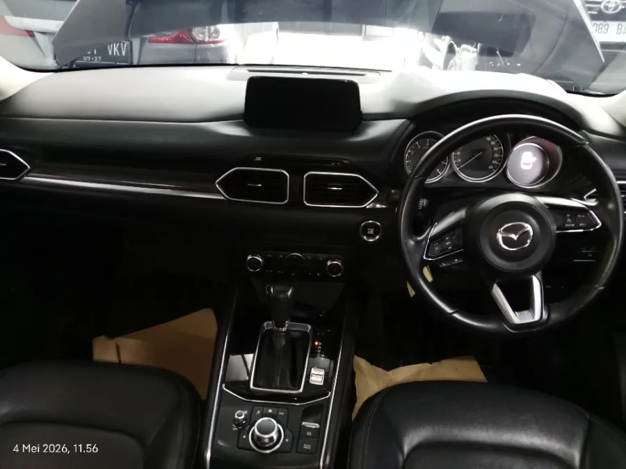 Foto Mobil Bekas Dashboard Mazda CX-5 2.5 tahun 2019