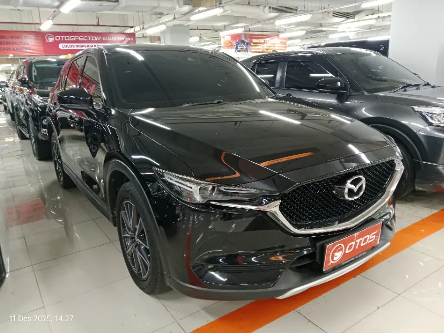 Foto Mobil Bekas Kanan Depan Mazda CX-5 2.5 tahun 2019