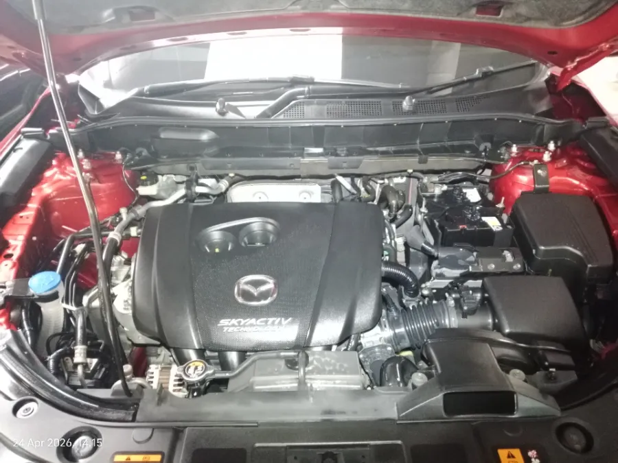 Foto Mobil Bekas Mesin Mazda CX-5 2.5 tahun 2019