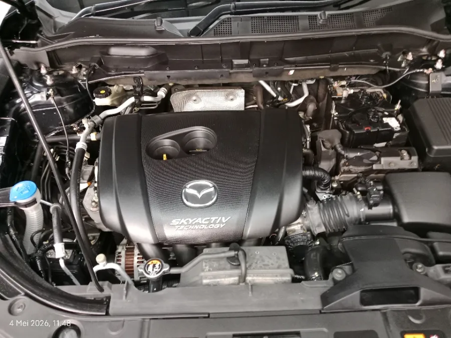 Foto Mobil Bekas Mesin Mazda CX-5 2.5 tahun 2019