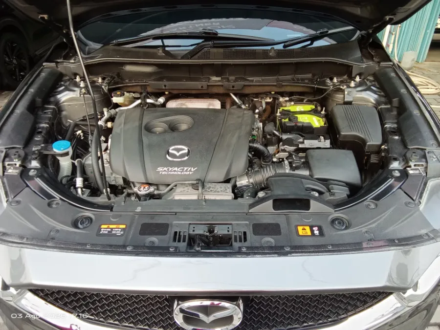 Foto Mobil Bekas Mesin Mazda CX-5 2.5 tahun 2019