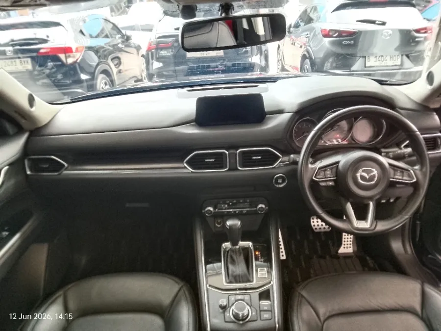 Foto Mobil Bekas Dashboard Mazda CX-5 2.5 tahun 2020