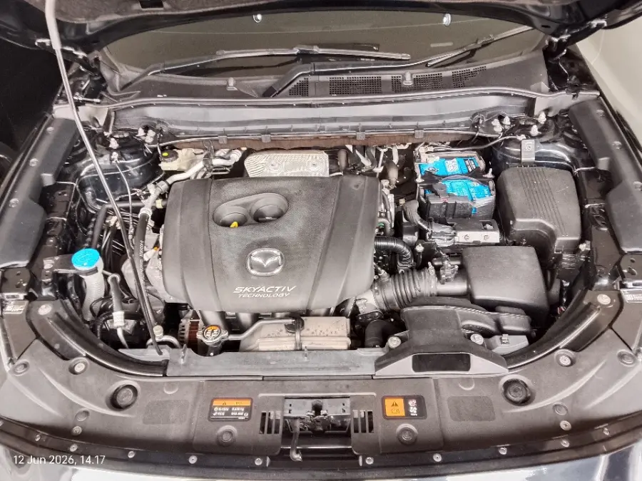 Foto Mobil Bekas Mesin Mazda CX-5 2.5 tahun 2020