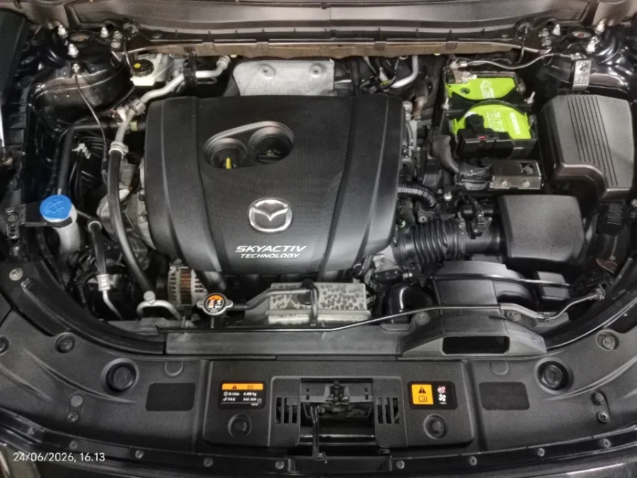 Foto Mobil Bekas Mesin Mazda CX-5 2.5 tahun 2020