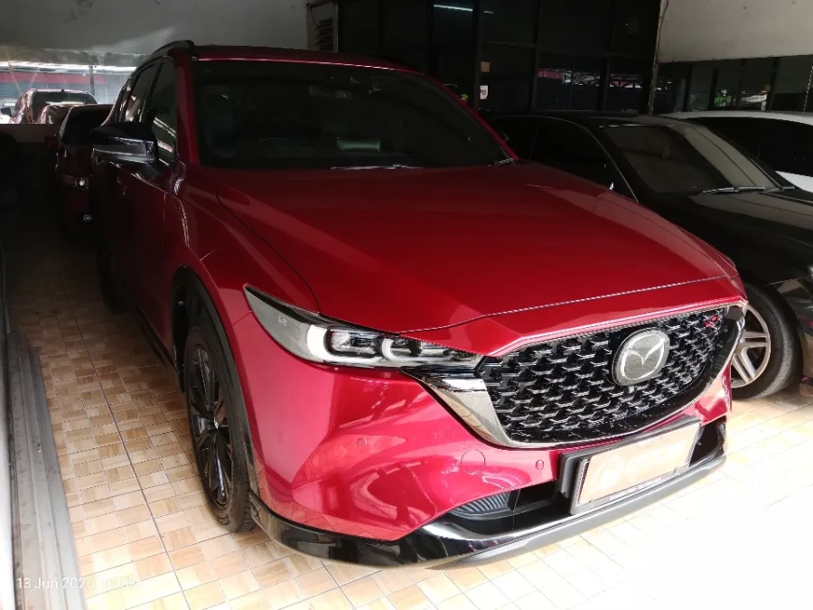 Foto Mobil Bekas Kanan Depan Mazda CX-5 2.5 tahun 2022