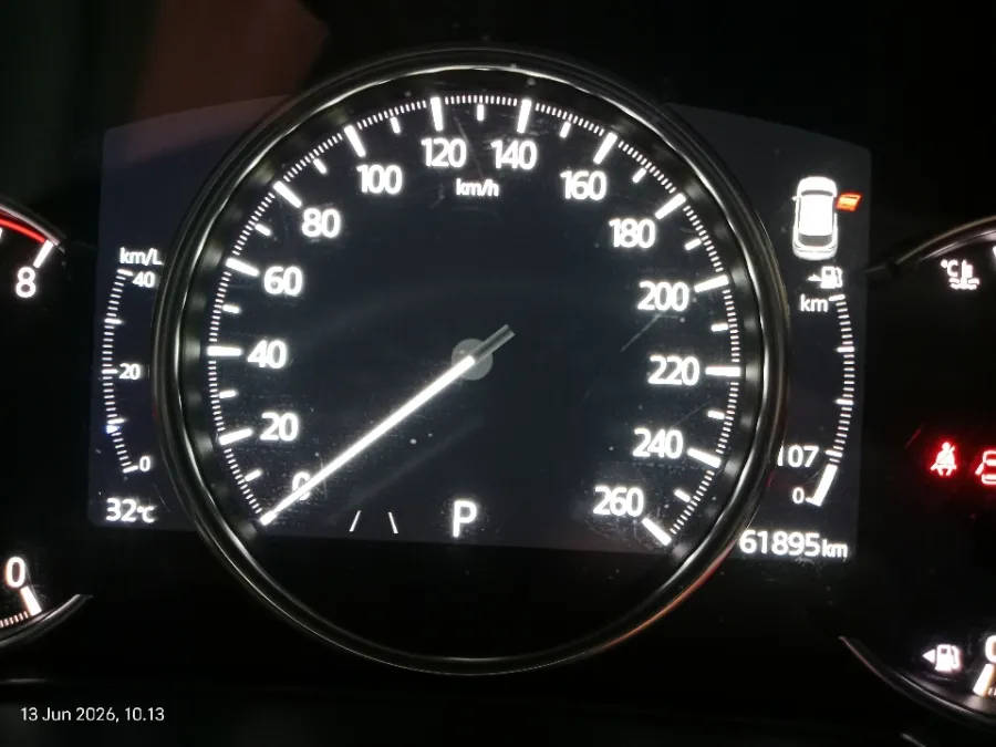Foto Mobil Bekas Odometer Mazda CX-5 2.5 tahun 2022