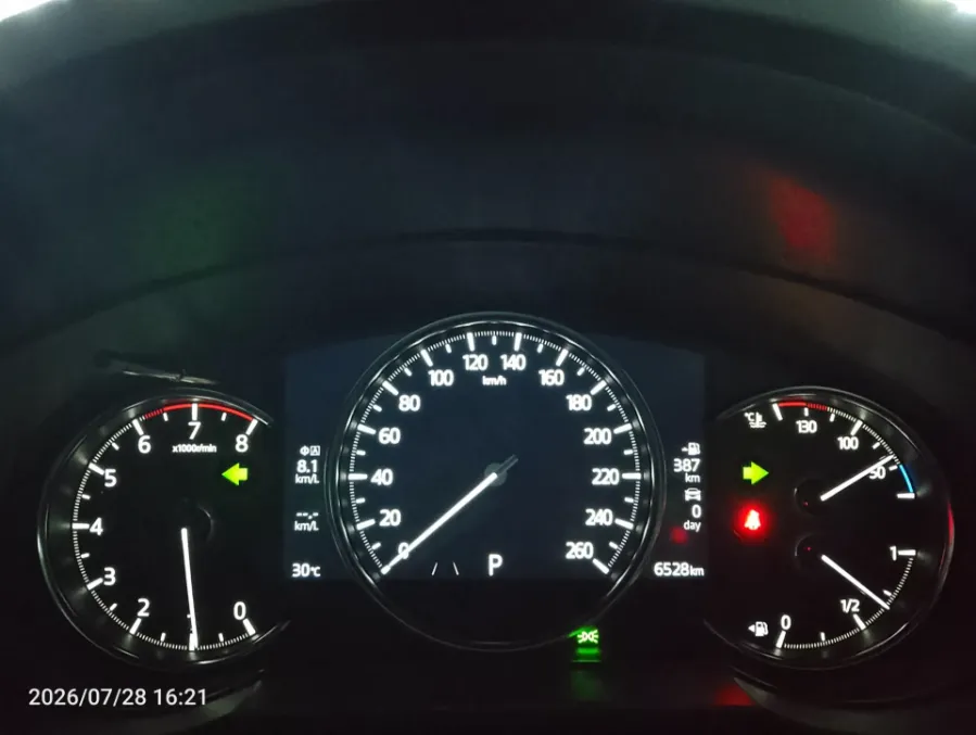 Foto Mobil Bekas Odometer Mazda CX-5 2.5 tahun 2023