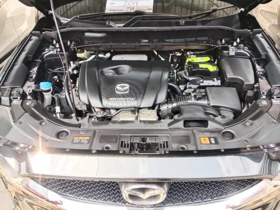 Foto Mobil Bekas Mesin Mazda CX-5 2.5 Elite tahun 2017