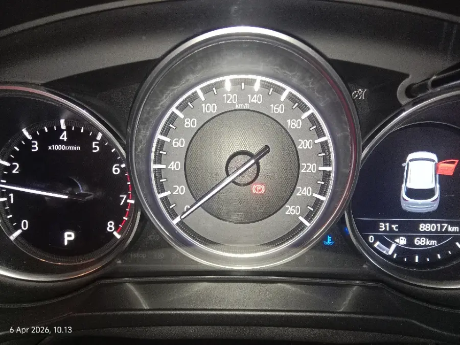 Foto Mobil Bekas Odometer Mazda CX-5 2.5 Elite tahun 2017