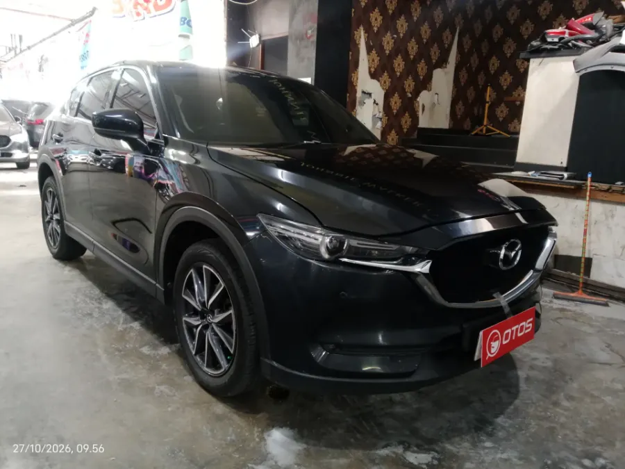 Foto Mobil Bekas Kanan Depan Mazda CX-5 2.5 Elite tahun 2018