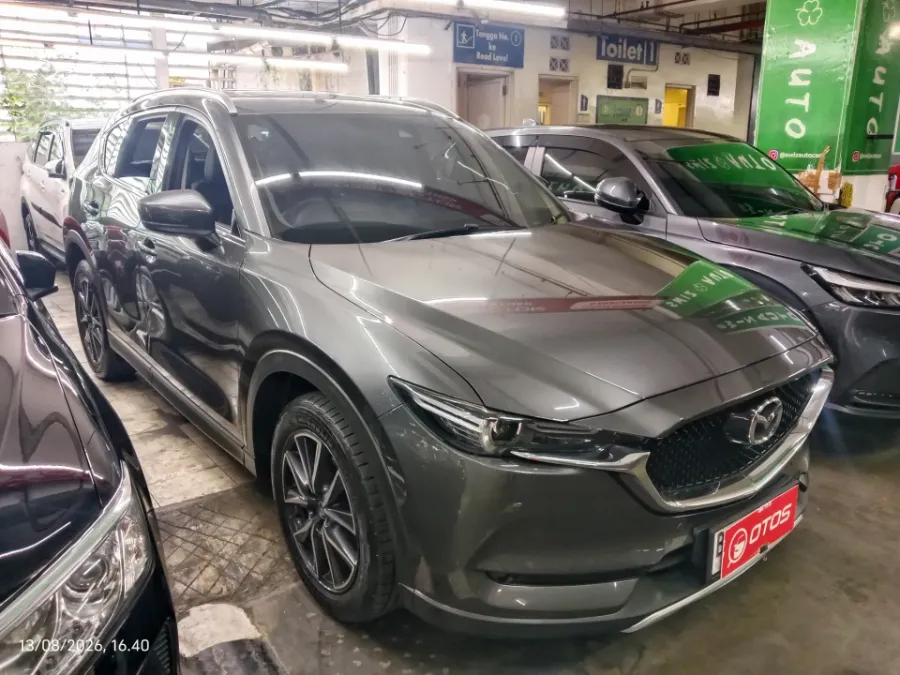Foto Mobil Bekas Kanan Depan Mazda CX-5 2.5 Elite tahun 2019