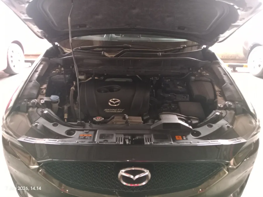 Foto Mobil Bekas Mesin Mazda CX-5 2.5 Elite tahun 2019