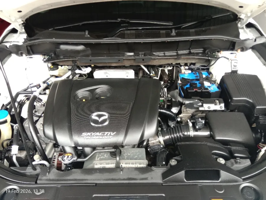 Foto Mobil Bekas Mesin Mazda CX-5 2.5 Elite tahun 2019