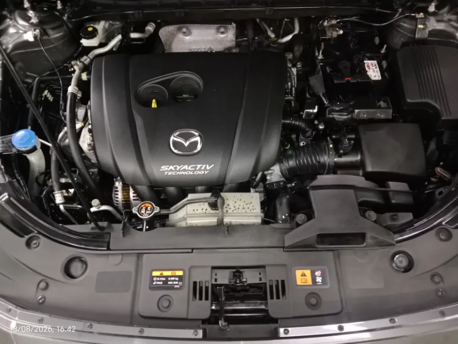 Foto Mobil Bekas Mesin Mazda CX-5 2.5 Elite tahun 2019