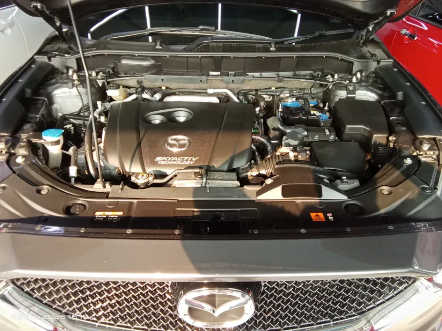 Foto Mobil Bekas Mesin Mazda CX-5 2.5 Elite tahun 2019
