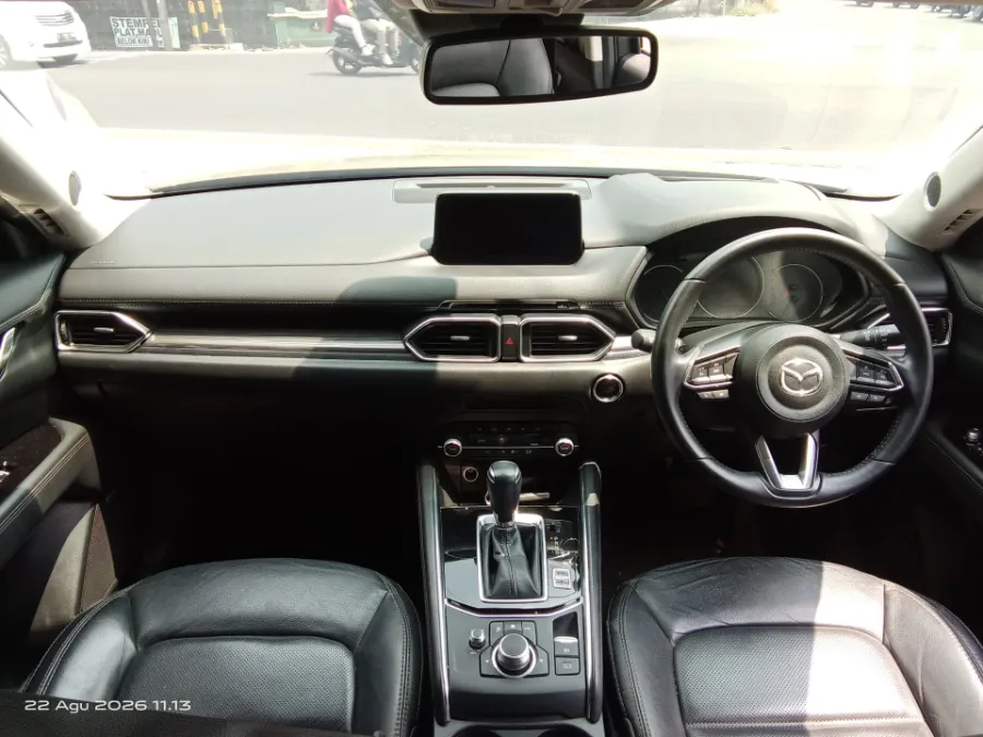 Foto Mobil Bekas Dashboard Mazda CX-5 2.5 Elite tahun 2022