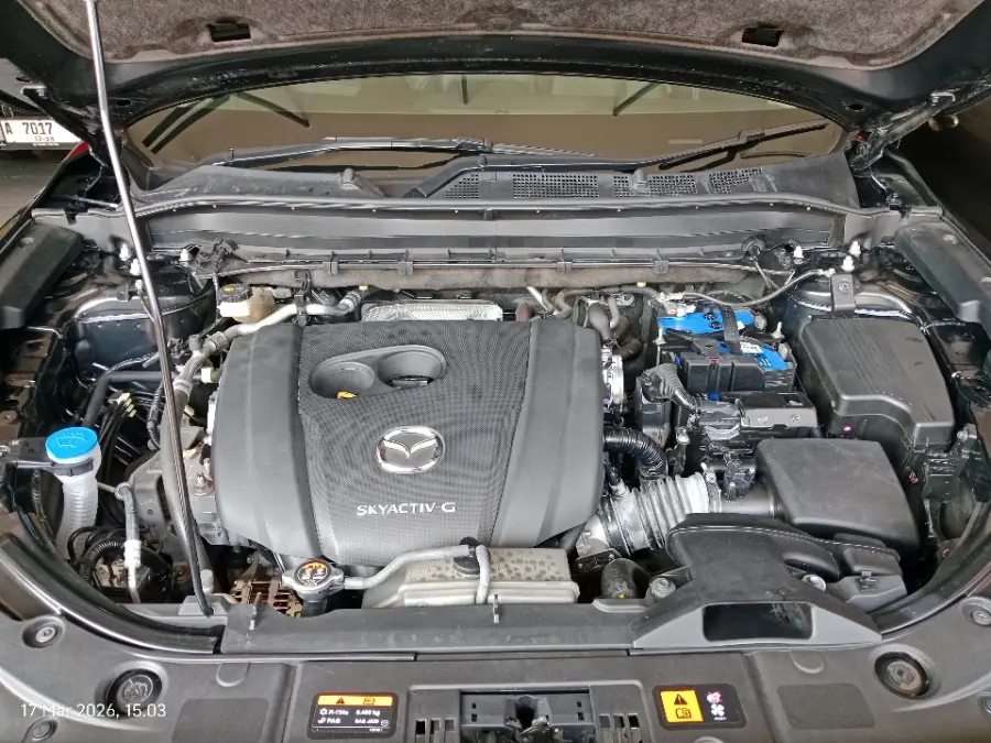 Foto Mobil Bekas Mesin Mazda CX-5 2.5 Elite tahun 2022