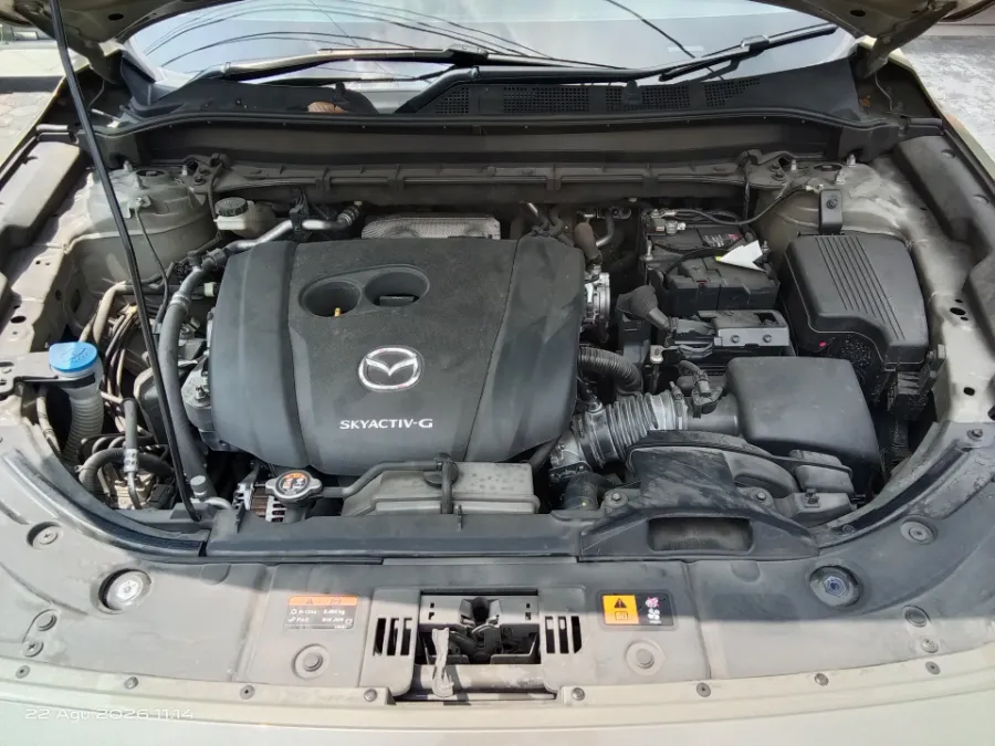 Foto Mobil Bekas Mesin Mazda CX-5 2.5 Elite tahun 2022