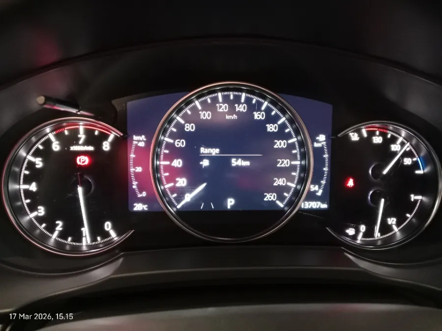Foto Mobil Bekas Odometer Mazda CX-5 2.5 Elite tahun 2022