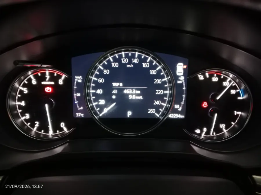 Foto Mobil Bekas Odometer Mazda CX-5 2.5 Elite tahun 2022