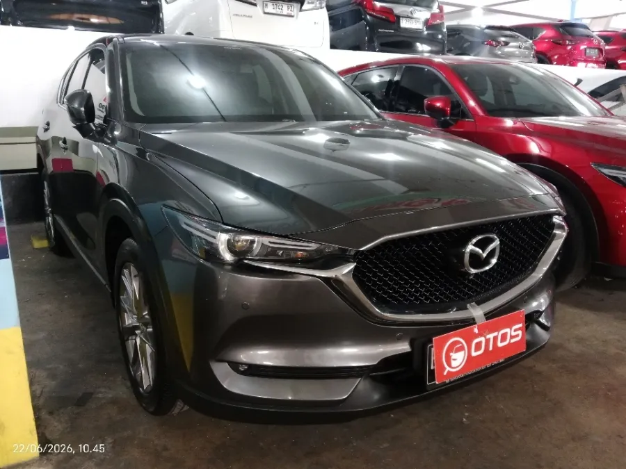 Foto Mobil Bekas Kanan Depan Mazda CX-5 2.5 Grand Touring tahun 2021