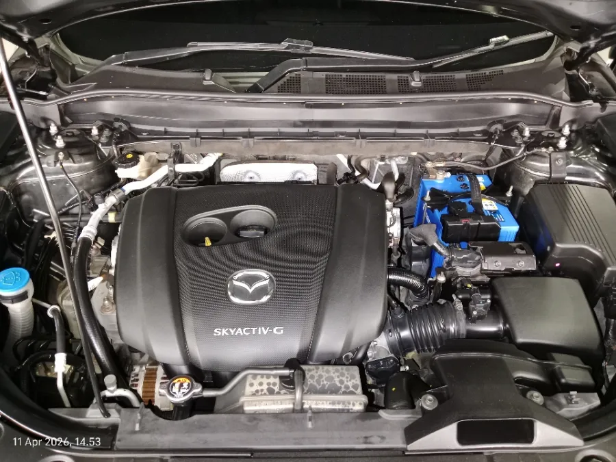 Foto Mobil Bekas Mesin Mazda CX-5 2.5 Grand Touring tahun 2021