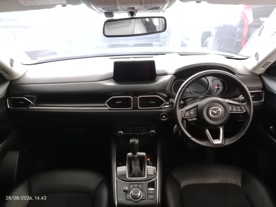 Foto Mobil Bekas Dashboard Mazda CX-5 2.5 Kuro tahun 2021