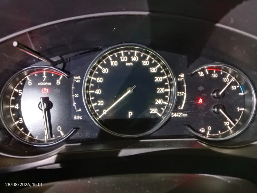 Foto Mobil Bekas Odometer Mazda CX-5 2.5 Kuro tahun 2021