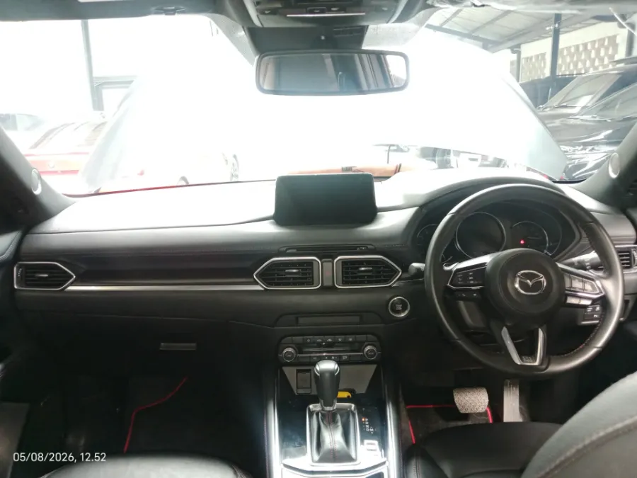 Foto Mobil Bekas Dashboard Mazda CX-5 2.5 Kuro tahun 2022