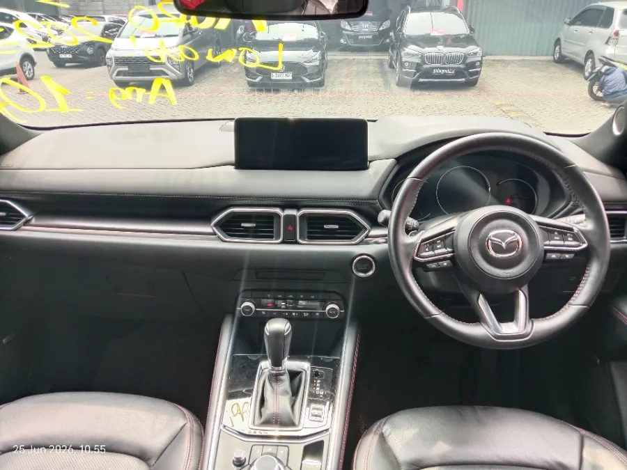 Foto Mobil Bekas Dashboard Mazda CX-5 2.5 Kuro tahun 2023