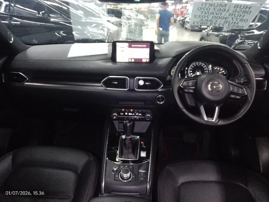 Foto Mobil Bekas Dashboard Mazda CX-5 2.5 Kuro tahun 2023