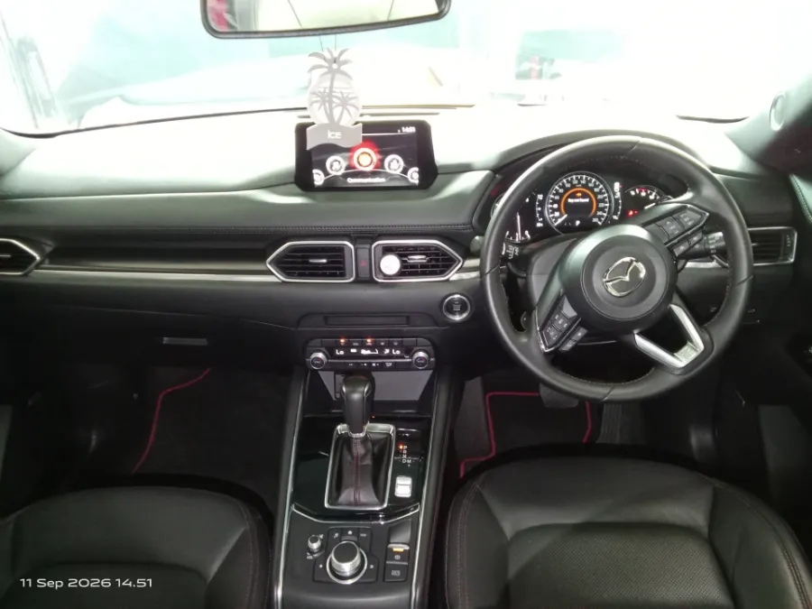Foto Mobil Bekas Dashboard Mazda CX-5 2.5 Kuro tahun 2023