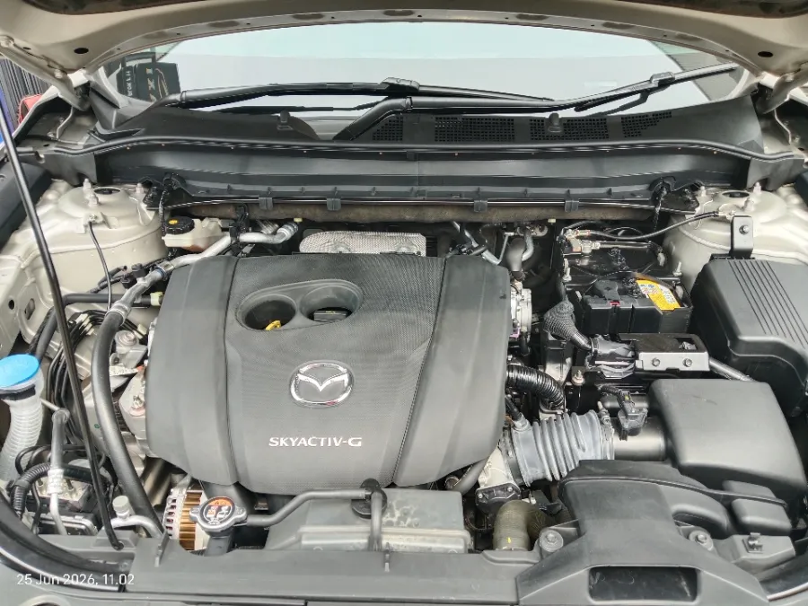 Foto Mobil Bekas Mesin Mazda CX-5 2.5 Kuro tahun 2023