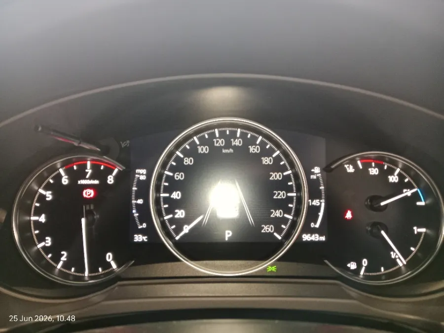 Foto Mobil Bekas Odometer Mazda CX-5 2.5 Kuro tahun 2023