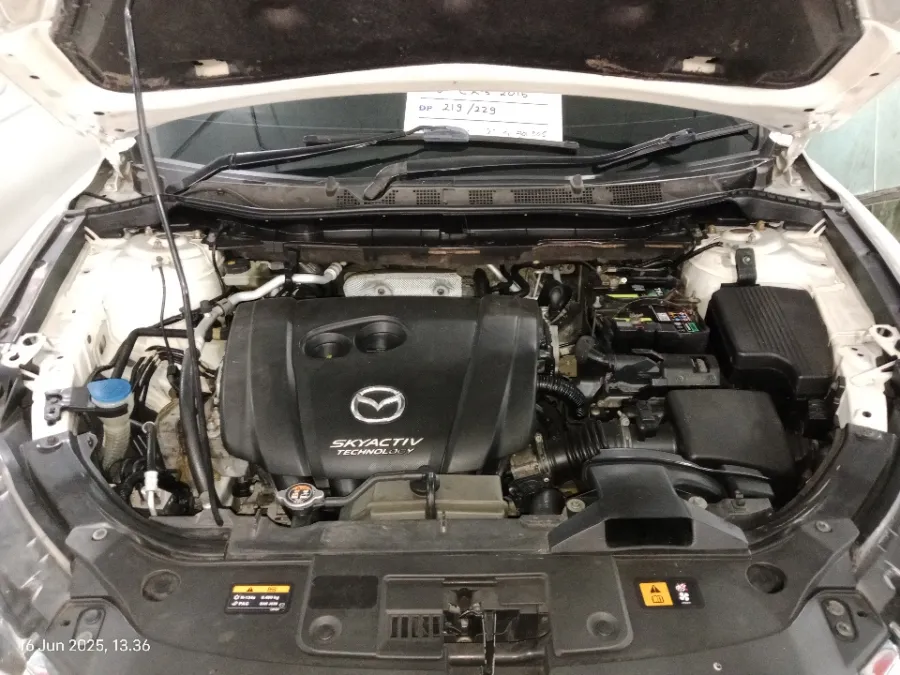 Foto Mobil Bekas Mesin Mazda CX-5 2.5 Touring tahun 2015