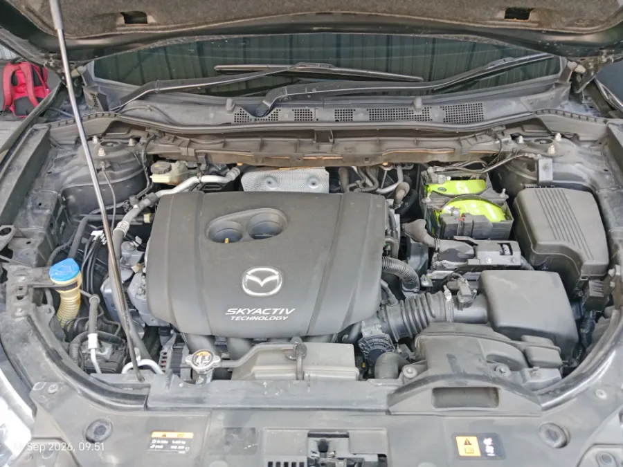 Foto Mobil Bekas Mesin Mazda CX-5 2.5 Touring tahun 2016