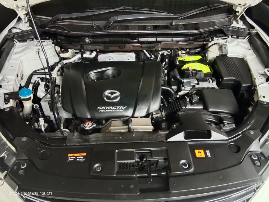 Foto Mobil Bekas Mesin Mazda CX-5 2.5 Touring tahun 2016