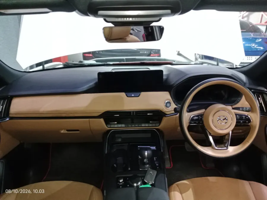 Foto Mobil Bekas Dashboard Mazda CX-60 3.3 Elite tahun 2023