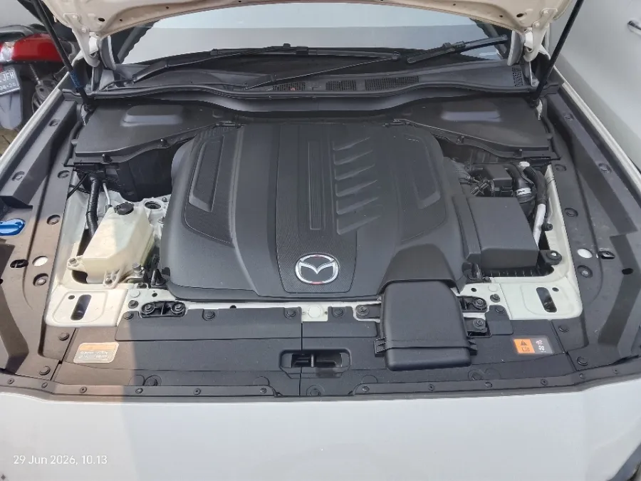 Foto Mobil Bekas Mesin Mazda CX-60 3.3 Elite tahun 2023